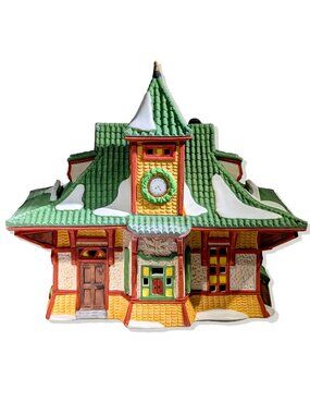 Bahnhof Lighted Building from Department 56